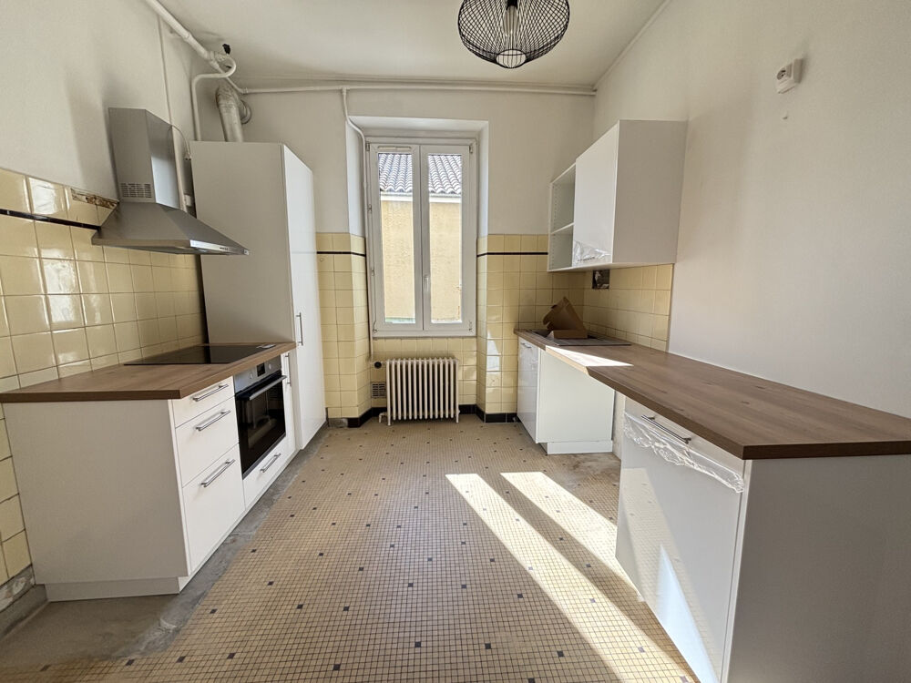 Location Appartement Appartement 3 pièce(s) 79.56 m2 Tarbes