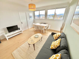  Appartement à louer 4 pièces 66 m²
