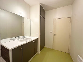  Appartement � louer 2 pi�ces 52 m�