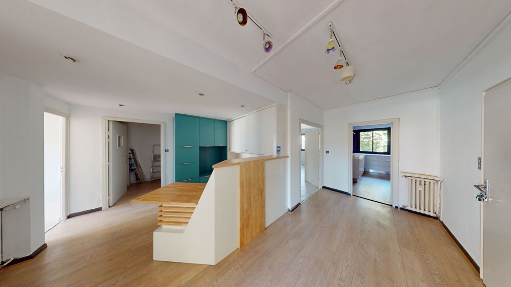 APPARTEMENT T4 HYPERCENTRE DE TARBES AVEC GARAGE ET CAVE - 110m2