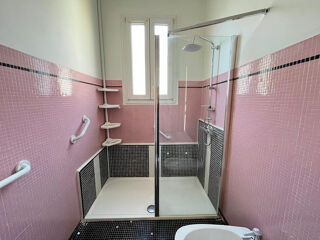  Appartement à louer 3 pièces 80 m²