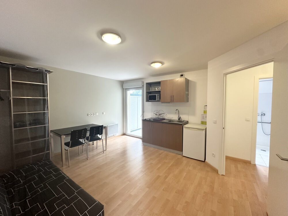 Location Appartement LOCATION : appartement F1 (27 m2) à TARBES Tarbes