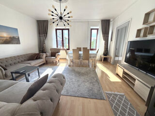  Appartement à vendre 7 pièces 144 m²