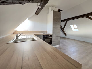 Appartement à louer 1 pièce 35 m²