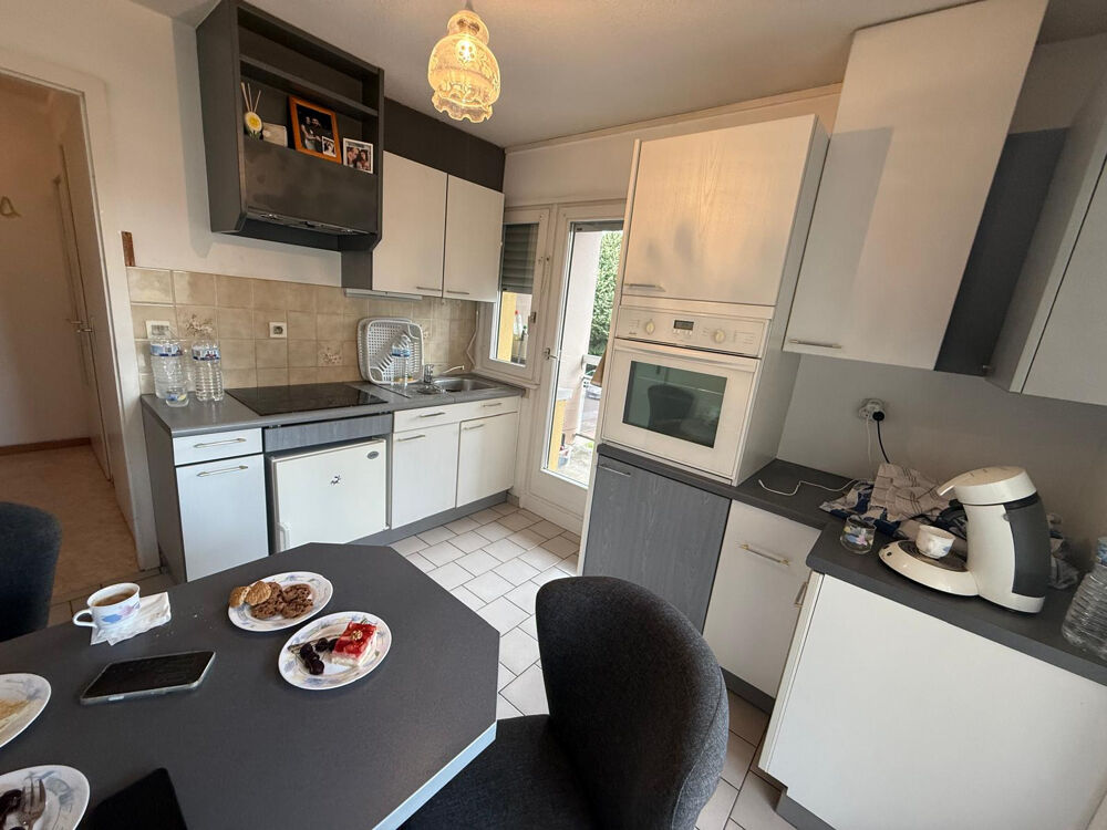 Location Appartement Appartement 3 pièces avec balcons - SAINT LOUIS St louis