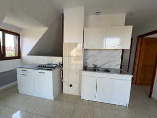  Appartement à louer 3 pièces 48 m²