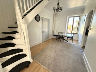  Appartement à vendre 7 pièces 144 m²