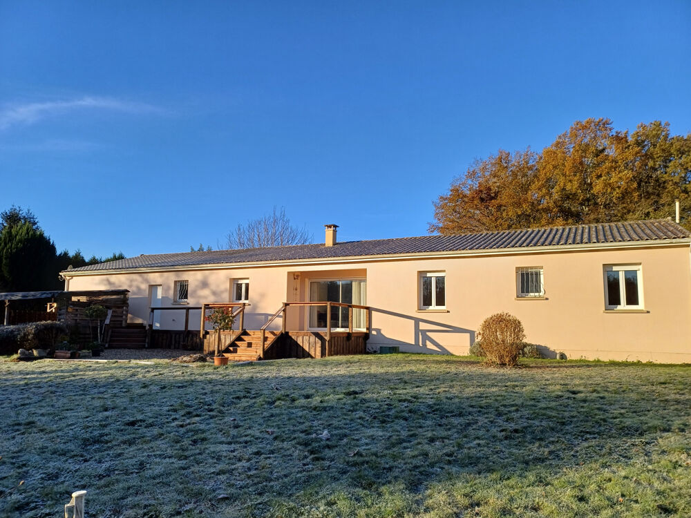 BEAU POINT DE VUE, PAVILLON DE 2006 PLAIN PIED SUR 1HA 61 ENV.
