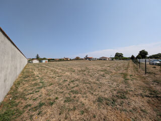  Terrain à vendre 981 m²