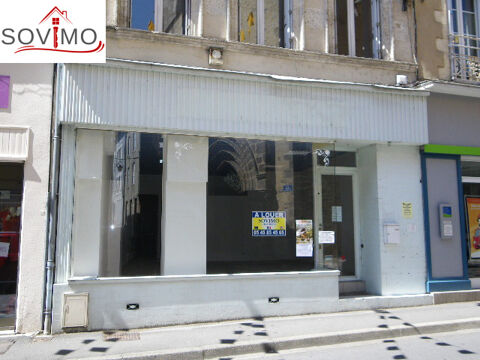 A LOUER : LOCAL COMMERCIAL 40 M2 CENTRE VILLE 340 16500 Confolens