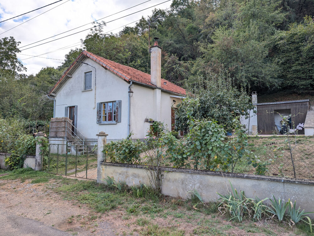 Vente Maison A LA CAMPAGNE, MAISON INDÉPENDANTE PLAIN PIED, A RAFRAICHIR AVEC JARDIN Moussac