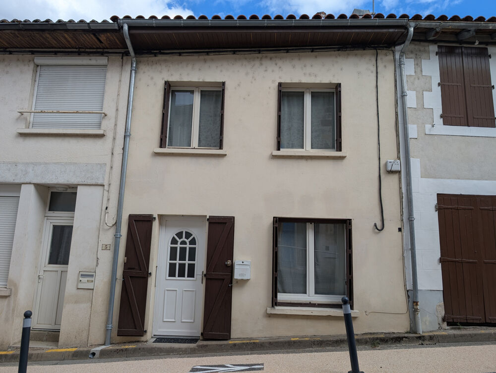 Location Maison MAISON DE BOURG, 2 CH, COUR Availles limouzine
