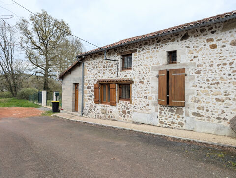   MAISON DE BOURG AVEC DEUX CHAMBRES ET JARDIN Maison - 5 pi�ce(s) - 163 m�