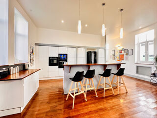  Maison  vendre 6 pices 141 m