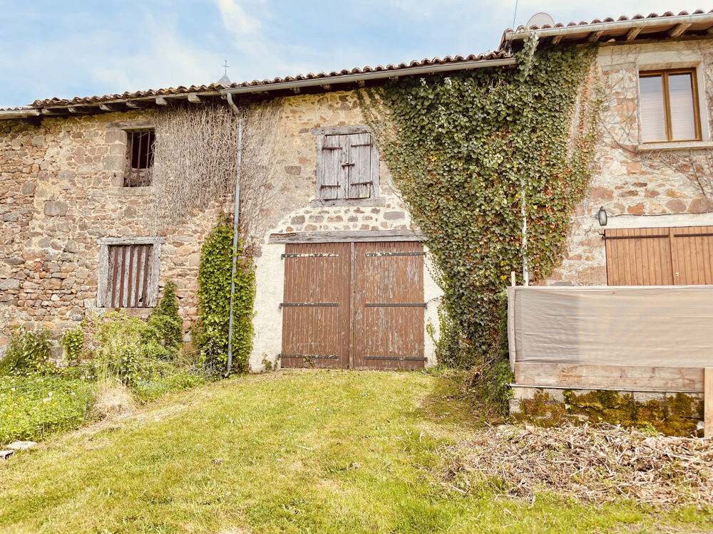 Vente Maison MAISON DE VILLAGE AVEC GRANGE ET JARDIN SÉPARÉS Lesterps