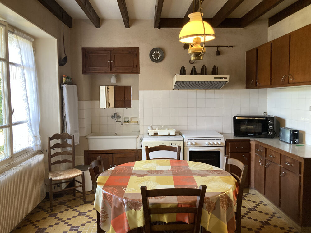 Vente Maison BELLE PROPRIÉTÉ DE CARACTÈRE À RESTAURER AVEC PARC ET PISCINE SUR 6428 M2 Chasseneuil sur bonnieure