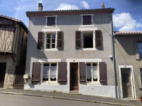   SPACIEUSE MAISON DE CENTRE VILLE AVEC JARDIN Maison - 7 pièce(s) - 164 m²