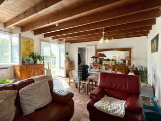 Vente Maison AGREABLE MAISON DE CAMPAGNE INDÉPENDANTE AVEC GRAND TERRAIN Chateau garnier