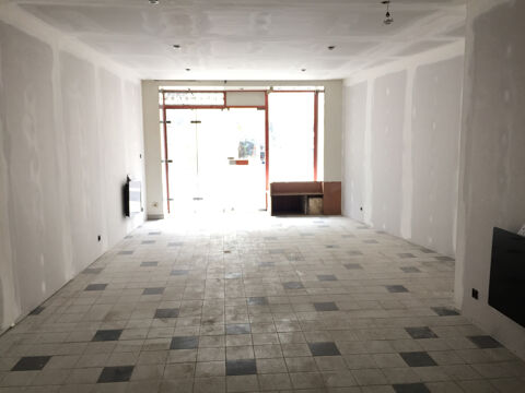   LOCAL COMMERCIAL EN CENTRE VILLE 