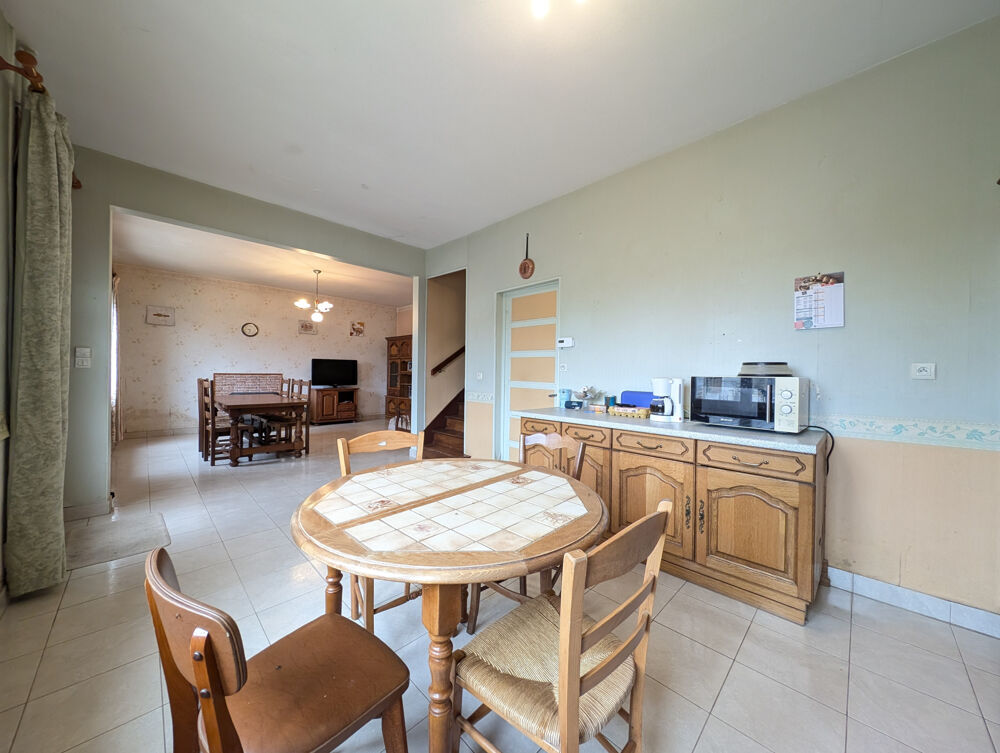 Vente Maison BELLE OPPORTUNITÉ EN CENTRE-BOURG   MAISON AVEC GRAND JARDIN ET DÉPENDANCES Pleuville