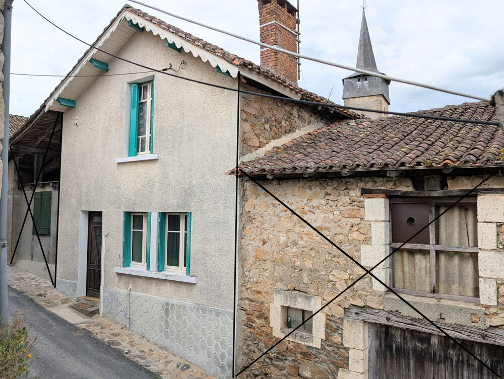 AU COEUR DU BOURG, ENSEMBLE IMMOBILIER PLEIN DE POTENTIEL AVEC JARDINET ET GARAGE