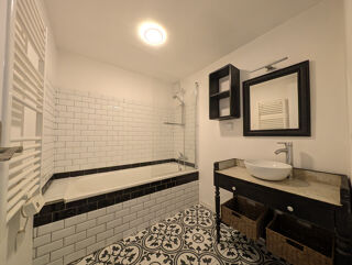  Maison à louer 3 pièces 84 m²