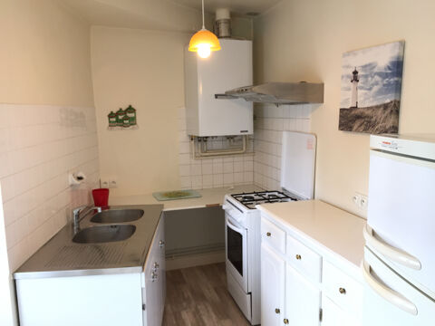   CONFOLENS, BEL APPARTEMENT : 1 CHAMBRE Appartement - 2 pi�ce(s) - 41 m�