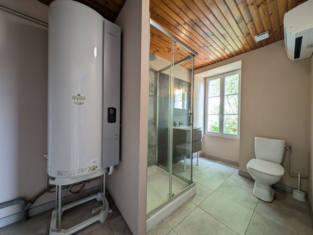Location Maison MAISON DE CAMPAGNE PLAIN PIED, 1 CH, JARDIN Brillac