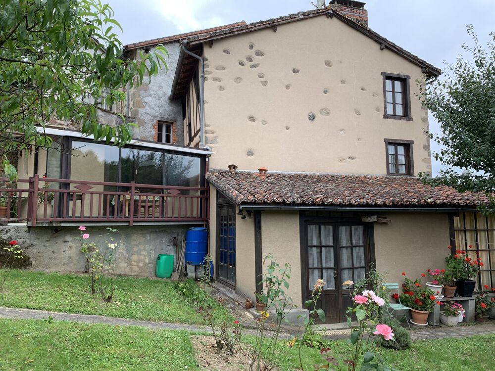 Maison 5 pièces 92 m² · à Confolens · 92 m² · 93 500 €
