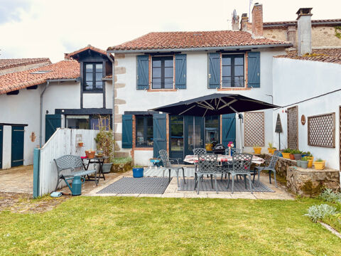   BELLE MAISON MITOYENNE R�NOV�E AVEC CACHET, 2 �TAGES, JARDIN ATTENANT ET GARAGE Maison - 6 pi�ce(s) - 268 m�