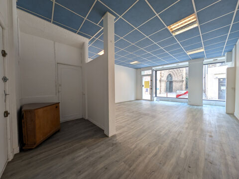   A LOUER : LOCAL COMMERCIAL 40 M2 CENTRE VILLE 
