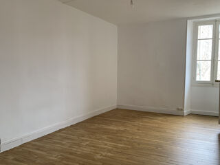  Appartement à louer 2 pièces 36 m²