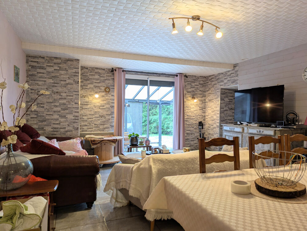 CHARMANTE MAISON DE CAMPAGNE AVEC GRANGE ET JARDIN ATTENANT