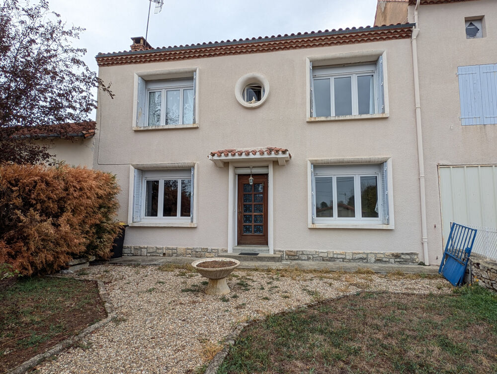 Vente Maison BELLE OPPORTUNITÉ EN CENTRE-BOURG   MAISON AVEC GRAND JARDIN ET DÉPENDANCES Pleuville
