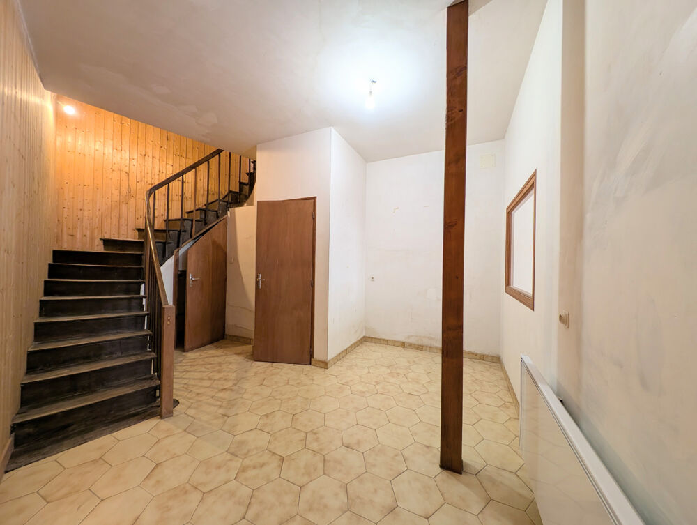 Vente Maison CENTRE VILLE, MAISON À FORT POTENTIEL DE RÉNOVATION Confolens