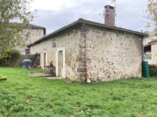  Immeuble  vendre 14 pices 330 m