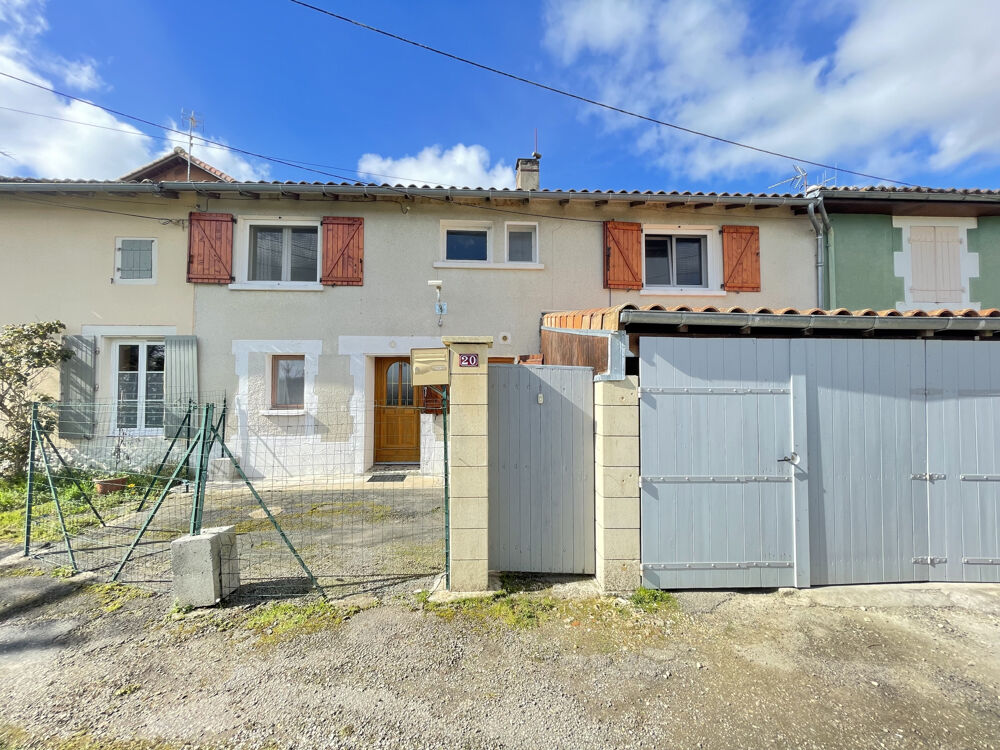 MAISON DE VILLAGE TOUT CONFORT, GARAGE ATTENANT, COUR, TERRAIN SÉPARÉ CONSTRUCTIBLE