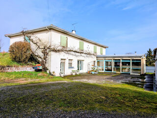  Maison � vendre 9 pi�ces 325 m�