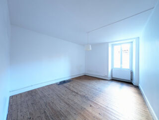  Appartement � louer 2 pi�ces 35 m� Confolens