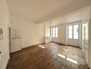  Appartement à louer 3 pièces 49 m² Confolens