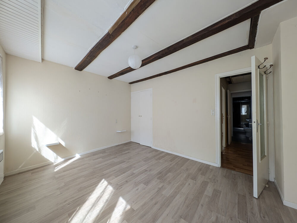 Location Maison MAISON DE BOURG, 2 CH, COUR Availles limouzine