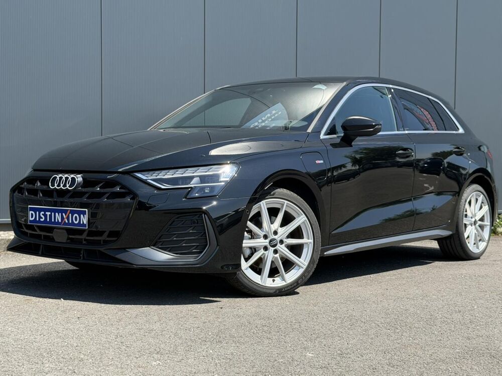 A3 NV 40 TFSIe 204 PHEV S-Tronic S-Line 2025 occasion 35300 Foug&egrave;res