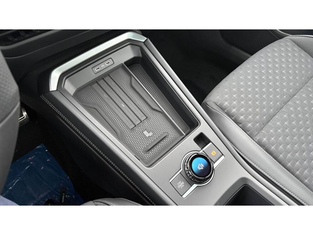 T-ROC 1.5 eTSI 150 DSG R-Line +ATTELAGE+IQ LIGHT+HARMAN KARDON+T.O 2026 occasion 81580 Soual