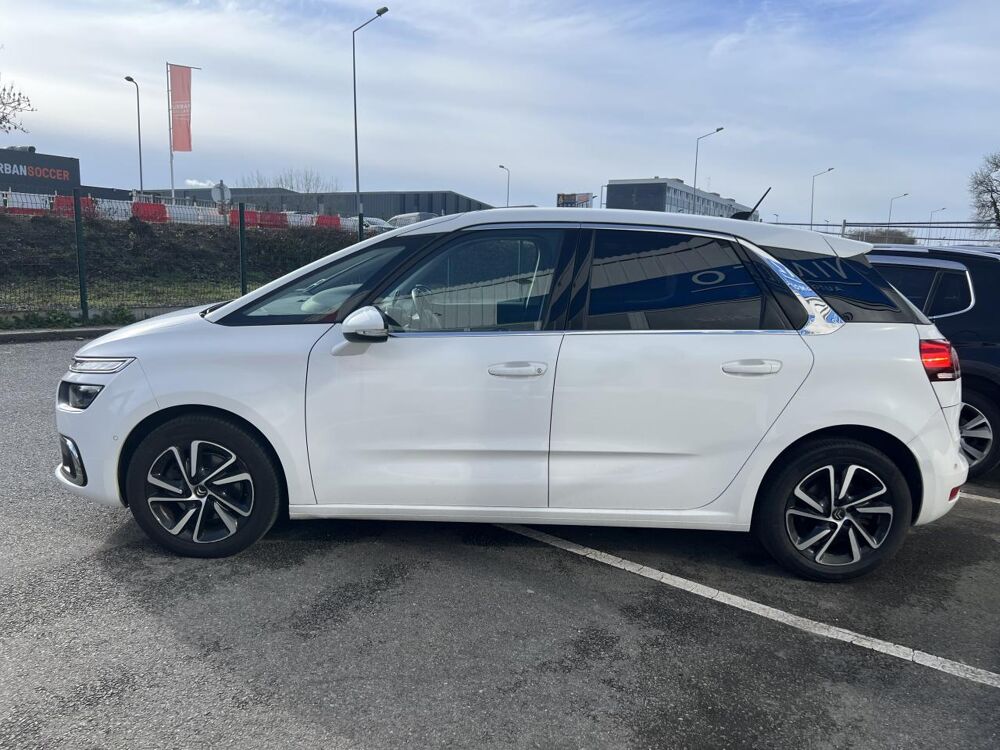 C4 Spacetourer 2.0 BlueHDi - BVA - 160cv - DISTRIBUTION NEUVE - SUIVI CITRO 2018 occasion 49070 Beaucouz&eacute;