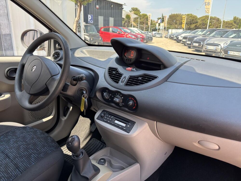 Twingo 1.2i 16V LEV - 75 II BERLINE Authentique 2010 occasion 83490 Le Muy