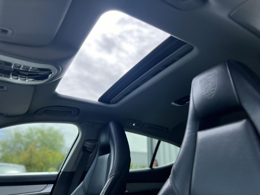 Panamera V6 TDI 250 TIPTRONIC - SUIVI PORSCHE - BOSE - TOIT OUVRANT 2011 occasion 13760 Saint-Cannat