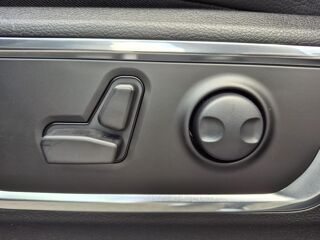 RAM 1500 CREW LAIE SPORT NIGHT EDITION AIR BOX HAYON MULTI 2025 occasion 91830 Le Coudray-Montceaux