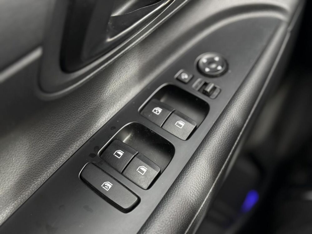 i20 1.T-GDI 100 Klass avec GPS, Cam&eacute;ra de recul et Apple Car Pla 2025 occasion 35300 Foug&egrave;res