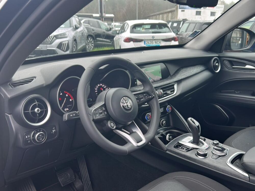 Stelvio 2.2 diesel 160 super at8 my21 2021 occasion 88150 Chavelot