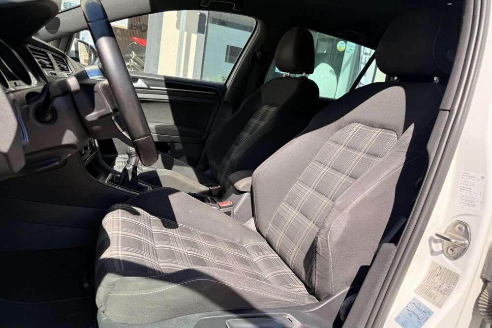 Golf 2.0 TDI GTD - 184 - SIEGES AVANT CHAUFFANTS - COURROIE NEUVE 2015 occasion 78760 Jouars-Pontchartrain